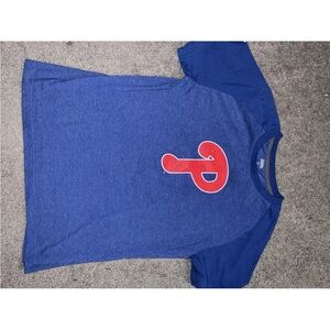 Womens phillies T-Shirt (no player on back)